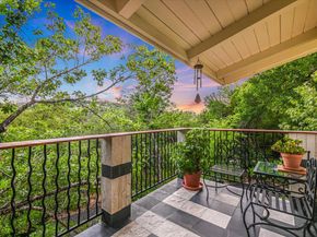 19 Sugar Shack DR, West Lake Hills TX 78746