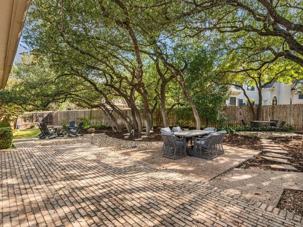 1005 Cedar Crest CV, Round Rock TX 78665