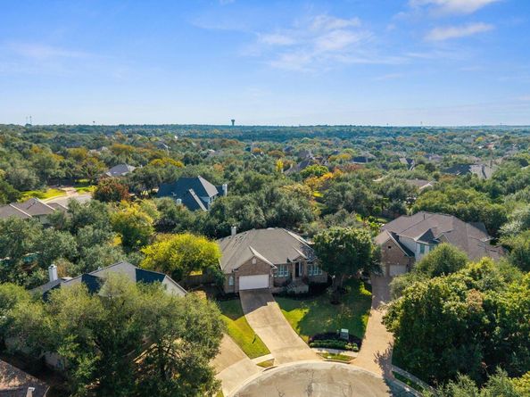 1005 Cedar Crest CV, Round Rock TX 78665