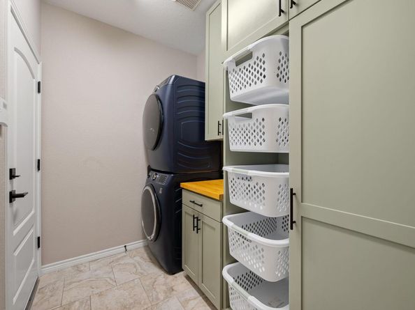 1005 Cedar Crest CV, Round Rock TX 78665