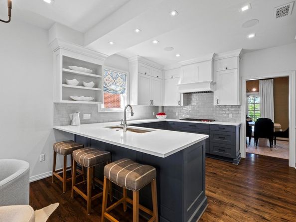 2702 Hillview Green LN, Austin TX 78703
