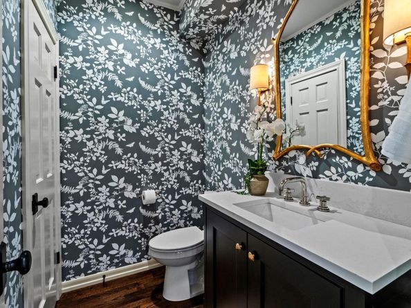 2702 Hillview Green LN, Austin TX 78703