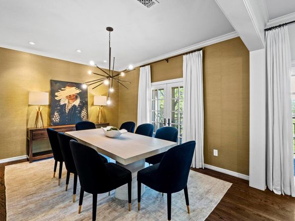 2702 Hillview Green LN, Austin TX 78703