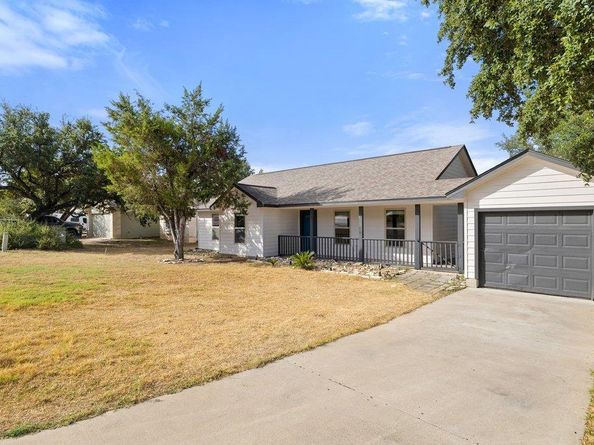 604 Whispering Hollow CIR, Point Venture TX 78645