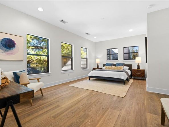 2022 E 2nd ST, Austin TX 78702