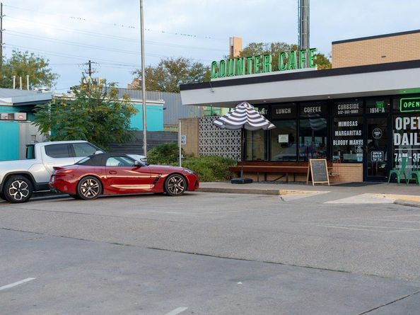 2022 E 2nd ST, Austin TX 78702