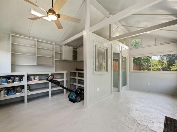 8500 Woodstone Dr, Austin TX 78757