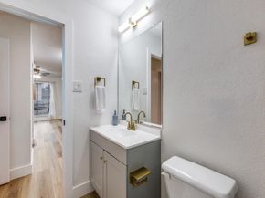 1845 River Crossing CIR B, Austin TX 78741