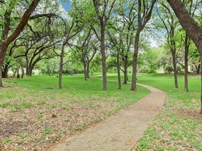 1845 River Crossing CIR B, Austin TX 78741