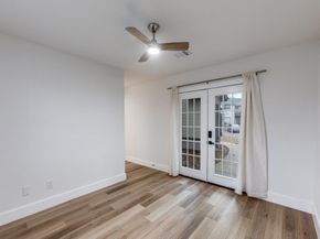 1845 River Crossing CIR B, Austin TX 78741