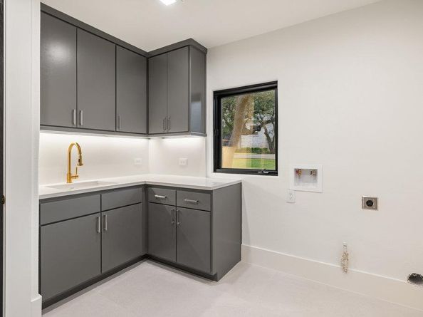 2904 Maravillas LOOP, Austin TX 78735