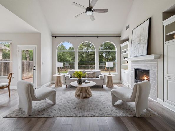4604 Hibiscus Valley DR, Austin TX 78739