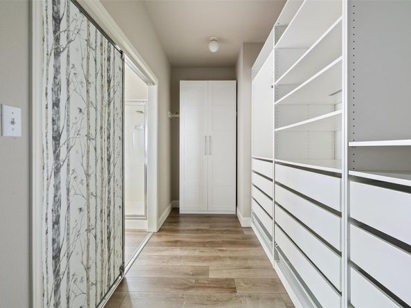 4604 Hibiscus Valley DR, Austin TX 78739