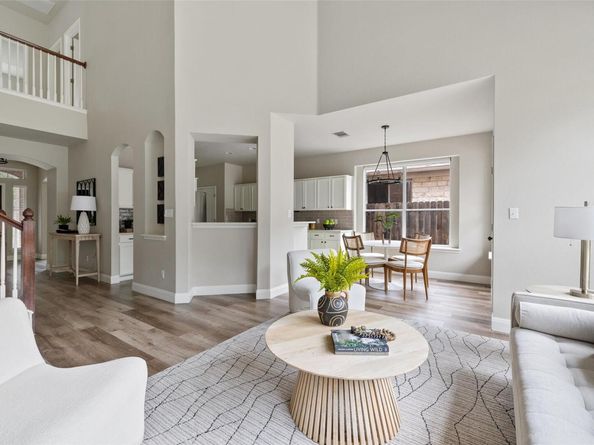 4604 Hibiscus Valley DR, Austin TX 78739