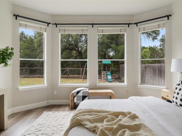 4604 Hibiscus Valley DR, Austin TX 78739