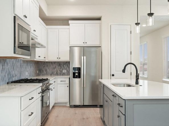 2008 Kit CIR, Austin TX 78758