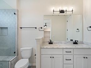 2008 Kit CIR, Austin TX 78758