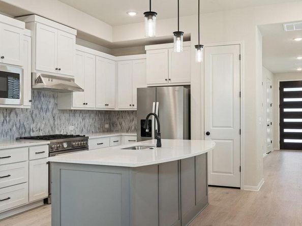 2008 Kit CIR, Austin TX 78758