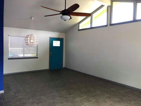 2105 Wordsworth DR, Austin TX 78704