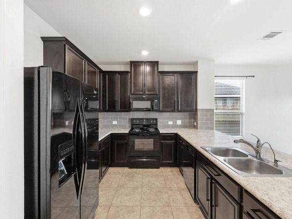 7300 Altidore DR, Austin TX 78744