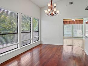 1520 Ben Crenshaw WAY 120, Austin TX 78746