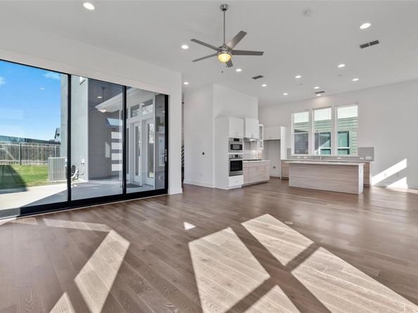 6300 Toscana Ave, Austin TX 78724