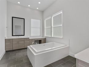 6300 Toscana Ave, Austin TX 78724