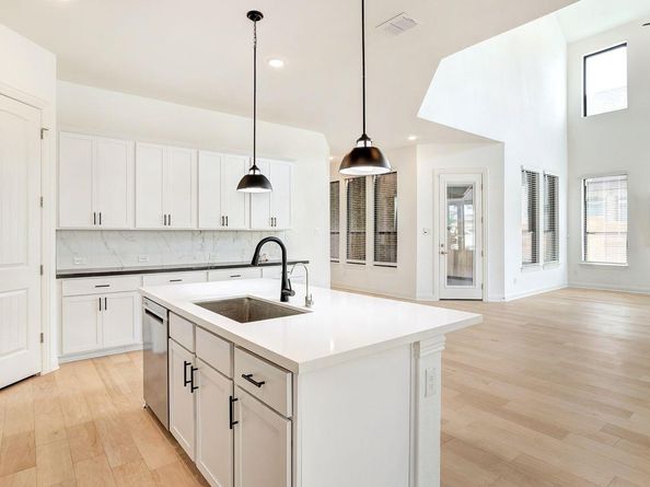 2928 Birdcall PATH, Leander TX 78641