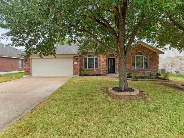 1020 Portchester Castle PATH, Pflugerville TX 78660