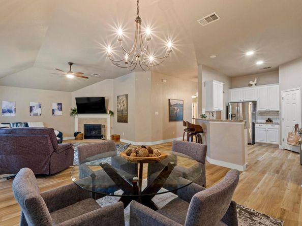 1020 Portchester Castle PATH, Pflugerville TX 78660