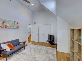 2007 Riverview ST 1, Austin TX 78702