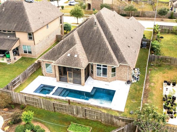 4526 Highland Field LN, Sugar Land TX 77479