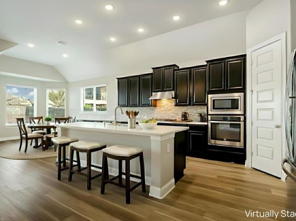 4526 Highland Field LN, Sugar Land TX 77479