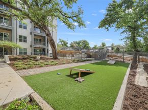 4801 Springdale RD 1005, Austin TX 78723