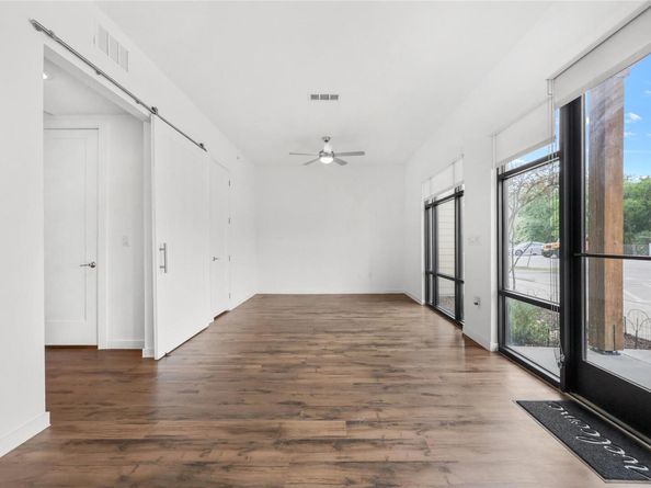 4801 Springdale RD 1005, Austin TX 78723