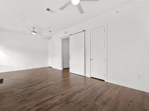 4801 Springdale RD 1005, Austin TX 78723