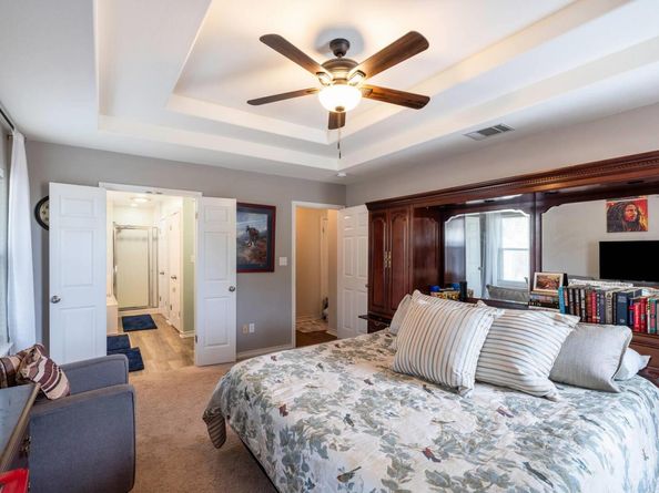 4906 Thunderbird DR, Lago Vista TX 78645