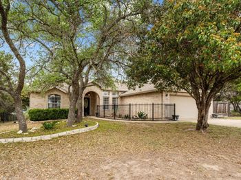 4906 Thunderbird DR