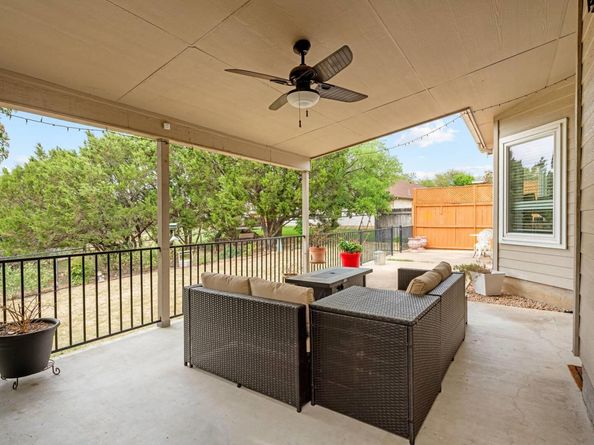 4906 Thunderbird DR, Lago Vista TX 78645