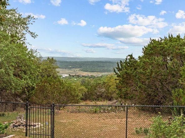 4906 Thunderbird DR, Lago Vista TX 78645