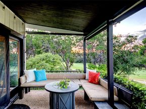 402 Seawind ST, Lakeway TX 78734