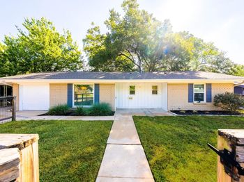 6017 Belfast DR