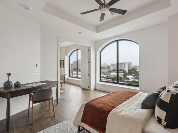 507 Sabine ST 601, Austin TX 78701