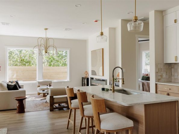 901 Redd ST, Austin TX 78745