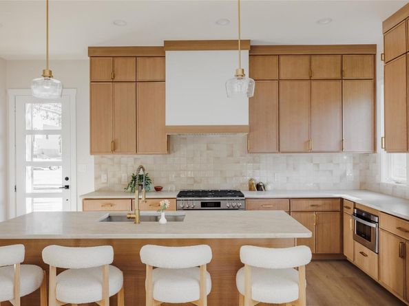 901 Redd ST, Austin TX 78745