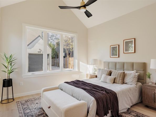 901 Redd ST, Austin TX 78745