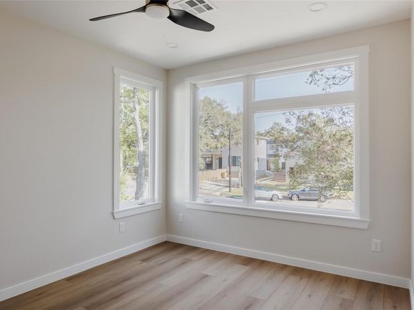 901 Redd ST, Austin TX 78745