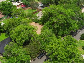 1102 Southwood RD, Austin TX 78704
