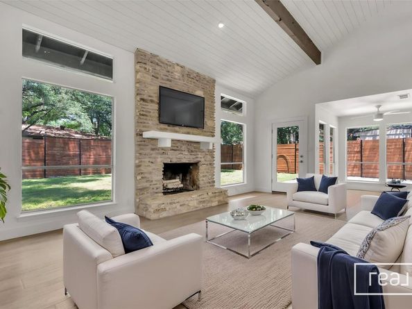 3808 Oak Creek DR, Austin TX 78727