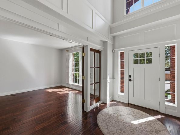 11916 Loomis Dr, Austin TX 78738